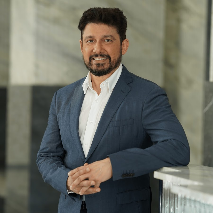 Dr. Shriram Nene
